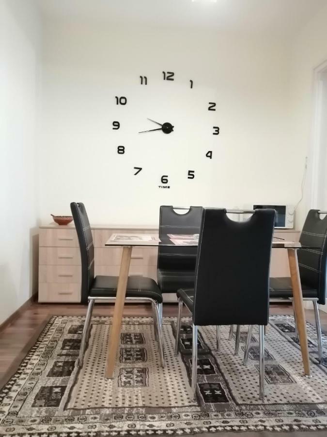 Central Academic Apartment صوفيا المظهر الخارجي الصورة